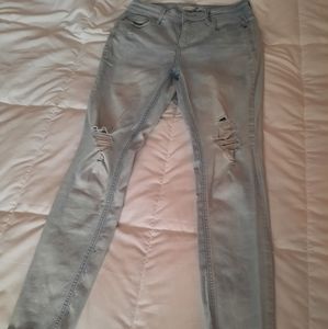 Old Navy Size 6 cropped skinny jeans